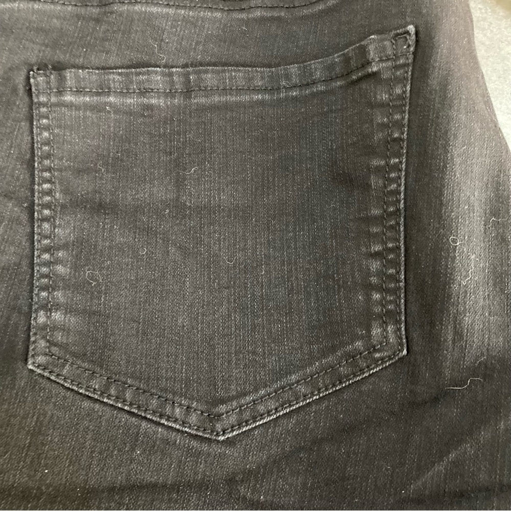 Torrid Size 28T (Tall) Black 3 Button Jeans Inseam 29 - Picture 7 of 9